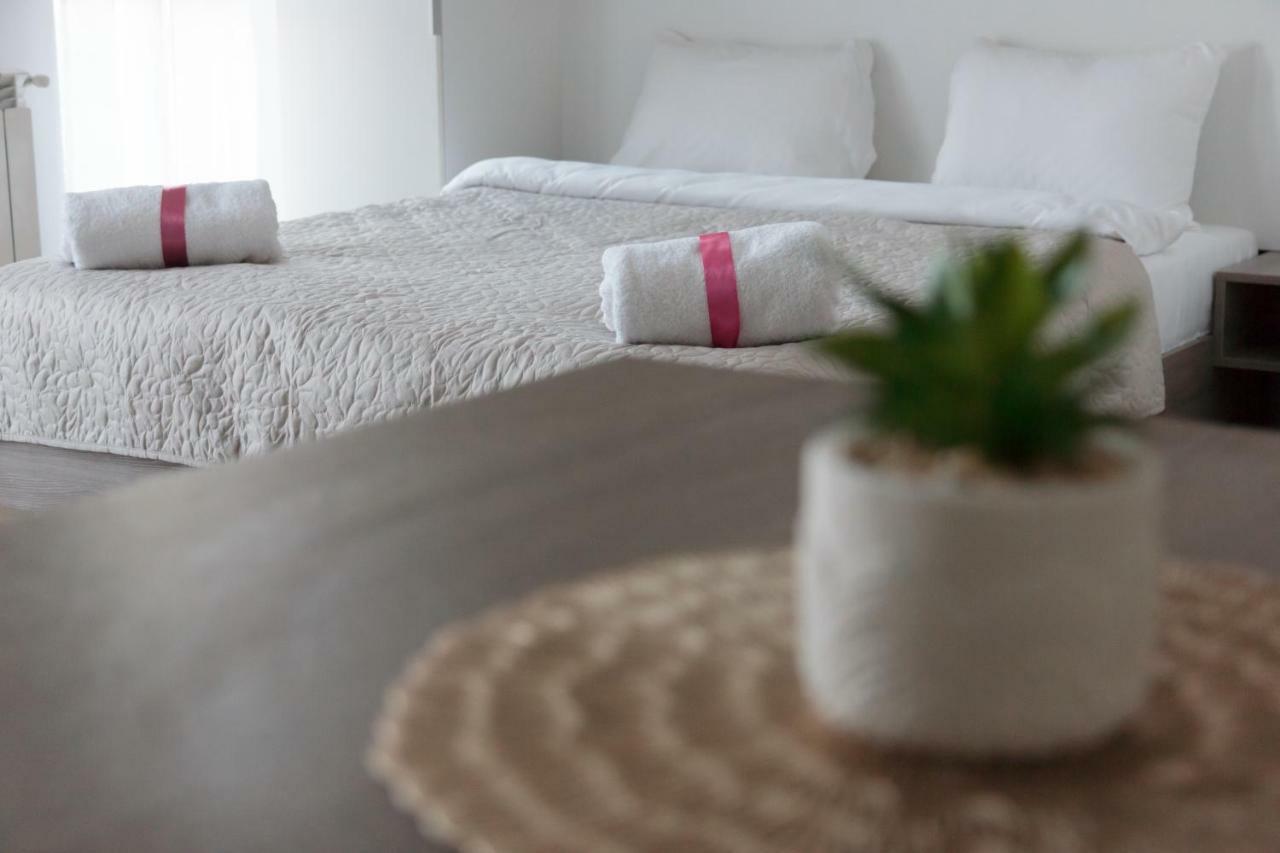Gold Class Apartment Ams 63 Cluj-Napoca Eksteriør bilde