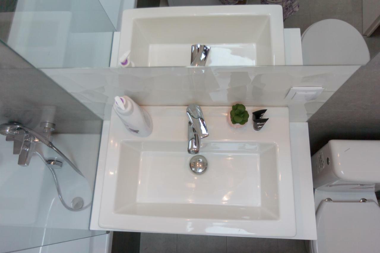 Gold Class Apartment Ams 63 Cluj-Napoca Eksteriør bilde